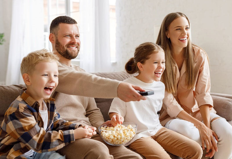 על הספה בפסח – 6 סרטים מושלמים לחג